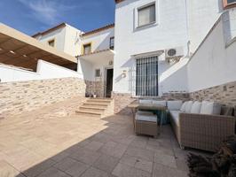 Unifamiliar Pareada En venta en Aljaraque photo 0