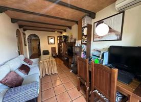 Las Lagunas Centro - Tu Hogar de 3 Dormitorios con Patio y Garaje Listo para entrar a Vivir photo 0