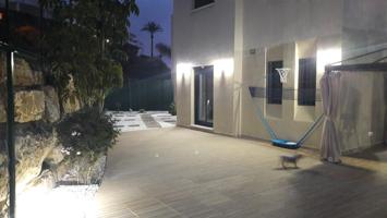Piso En venta en La Resina, Estepona photo 0