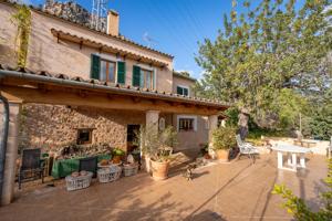 🌿 Tu casa familiar en la Tramuntana: vivir en Bunyola photo 0