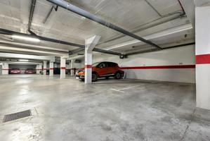 ¡Oportunidad en Coll d'en Rabassa – Garaje en venta! photo 0