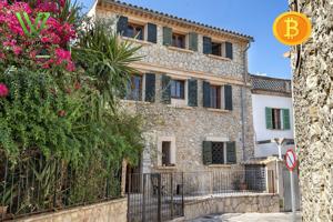 Casa de pueblo con alma mallorquina en Mancor de la Vall photo 0