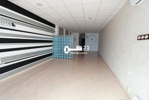 ¡¡¡GRAN CHOLLO!!!! LOCAL COMERCIAL EN ZONA MUY CENTRICA DE YELES photo 0