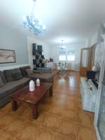 🏡 Adosado en Venta en Cabañas de la Sagra – ¡Con habitación en planta baja y placas solares! photo 0