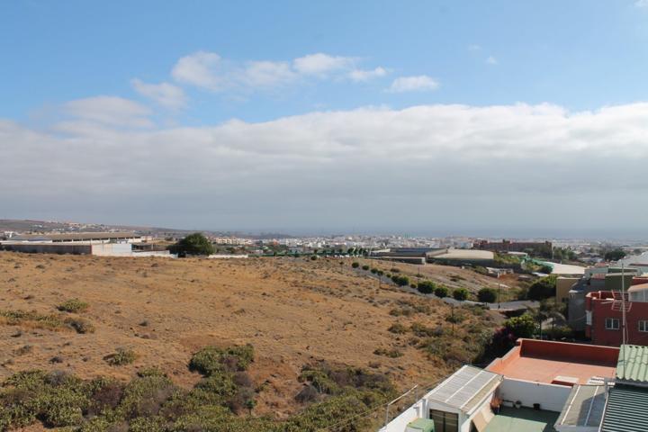 CASA TERRERA EN TELDE photo 0