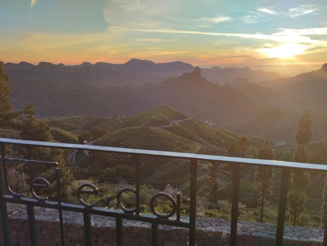 Casa en Tejeda con 10.100 metros de terreno rústico photo 0