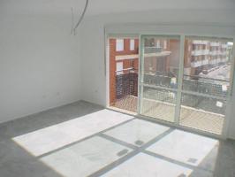 BORMUJOS. Alquiler piso sin muebles frente Hospital photo 0