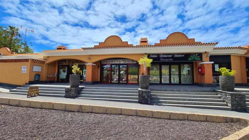 ¡Inversión Única! TINERCASA tiene disponible este Local Tasca en Adeje, Tu Oportunidad de Éxito photo 0