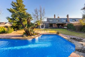 Chalet - Chalet Pareado - La Moraleja photo 0