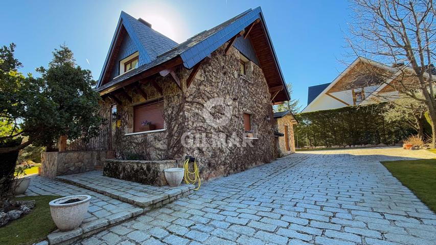 Chalet - Chalet Independiente - Navacerrada photo 0