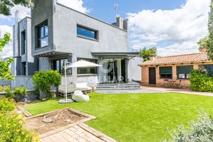 Chalet - Chalet Independiente - Parque Boadilla photo 0