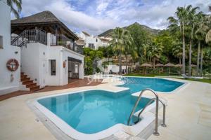 Chalet - Chalet Adosado - Cerros del Lago photo 0