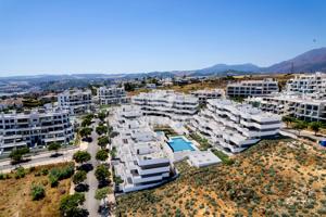Piso - Bajo - Estepona Puerto photo 0