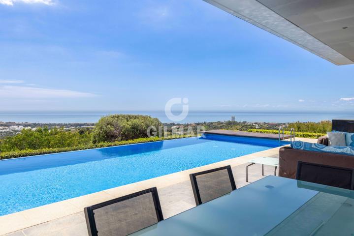 Chalet - Chalet Independiente - Los Altos de los Monteros photo 0