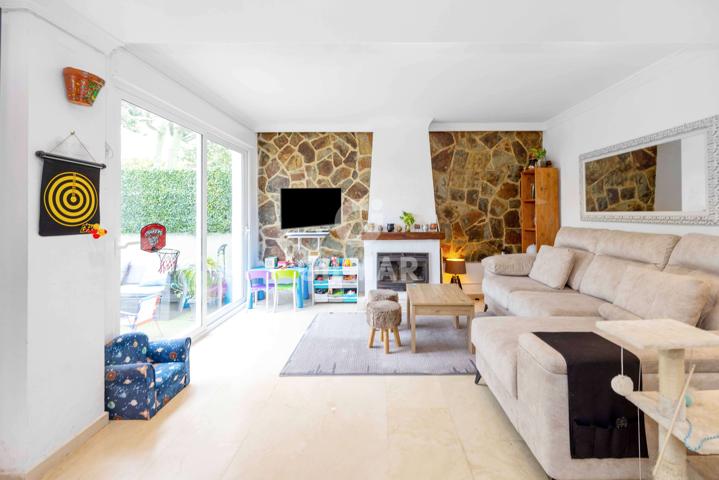 Chalet - Chalet Adosado - Las Cancelas photo 0