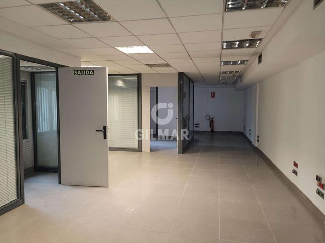 Local - Local Comercial - Arturo Soria photo 0