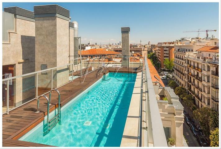 Piso En alquiler en Barrio De Salamanca, Madrid photo 0