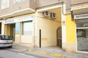 Parking Subterráneo En alquiler en Calle De Colon, 22, Requena photo 0
