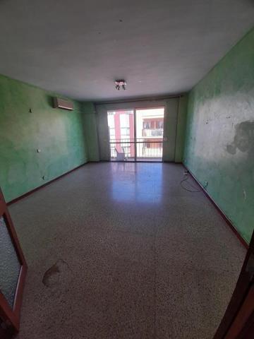 Tercer piso sin ascensor en SUBASTA en calle Isaac Peral, 11, Palma. photo 0
