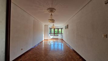 Piso En venta en Avenida San Telmo, Tercer Barrio, Palencia photo 0