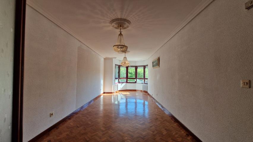 Piso En venta en Avenida San Telmo, Tercer Barrio, Palencia photo 0