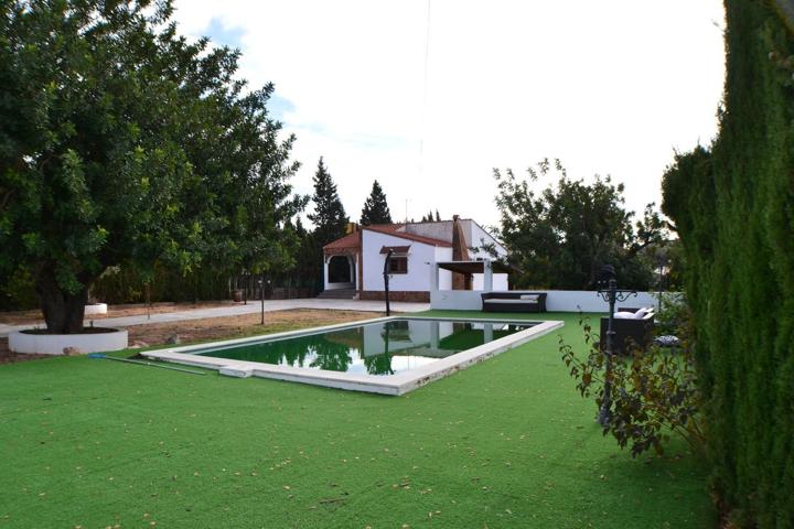 Casa En venta en Maravisa, La Pobla De Vallbona photo 0