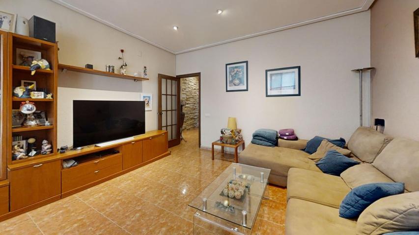 Piso En venta en Calle General Pastor, Zona Pueblo, L'Eliana photo 0