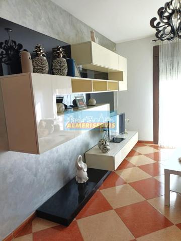 Piso En venta en Adra, Adra photo 0