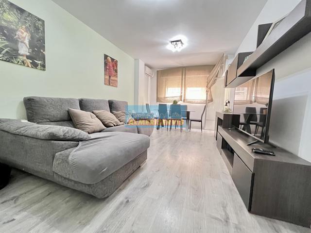 Piso En venta en Adra, Adra photo 0