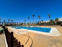 Piso En venta en Puerto Marina Golf, Almerimar photo 0