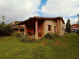 Chalet de planta baja con jardín photo 0