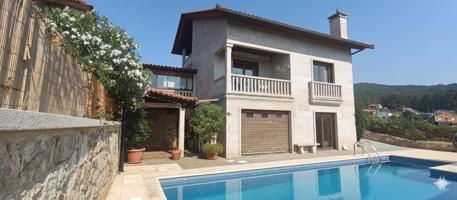 Espectacular Chalet con piscina y vistas despejadas photo 0
