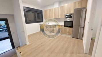 A estrenar, fantástico piso en planta baja photo 0