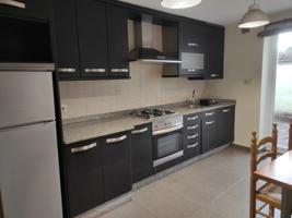 PISO EN ALQUILER EN SANTIAGO photo 0