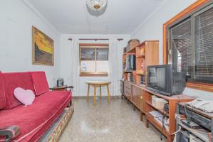 SE PONE A LA VENTA CASA - LOCAL COMERCIAL - NAVE photo 0
