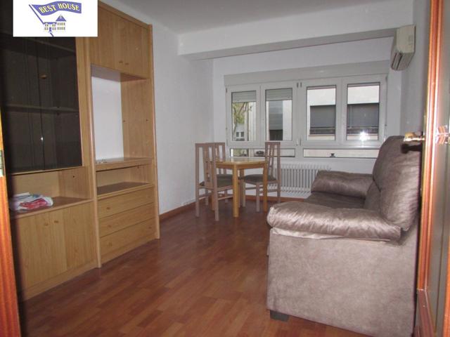 PISO DE 4 HABITACIONES PARA ESTUDIANTES photo 0
