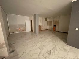 Oficina En alquiler en Calle Ancha, Albacete photo 0