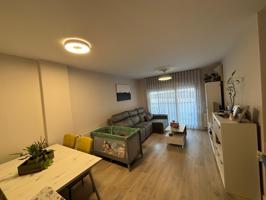 PISO PRÁCTICAMENTE A ESTRENAR CON PISCINA, GARAJE Y TRASTERO photo 0