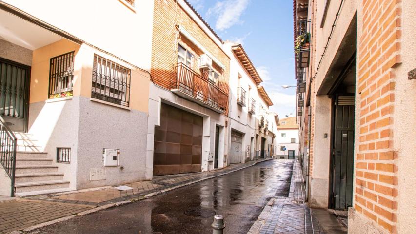 ¡Descubre esta oportunidad en Tres Olivos, Madrid! photo 0