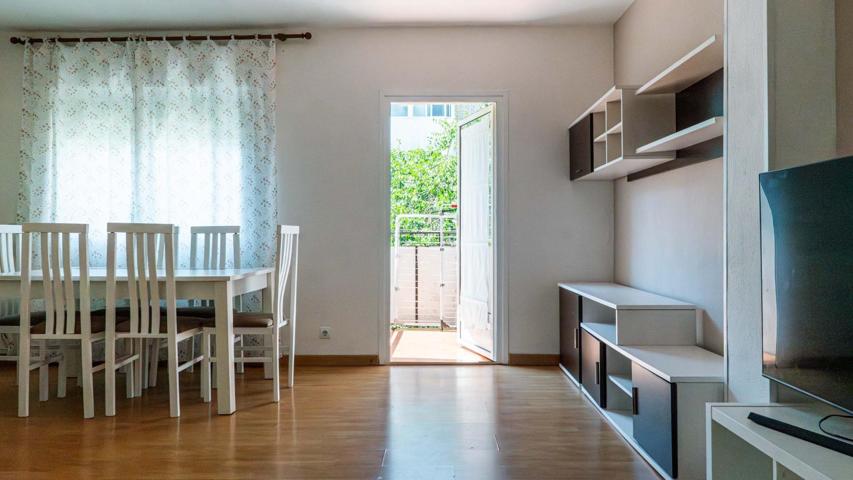 Maravilloso piso en venta en zona Apóstol Santiago, Madrid. photo 0