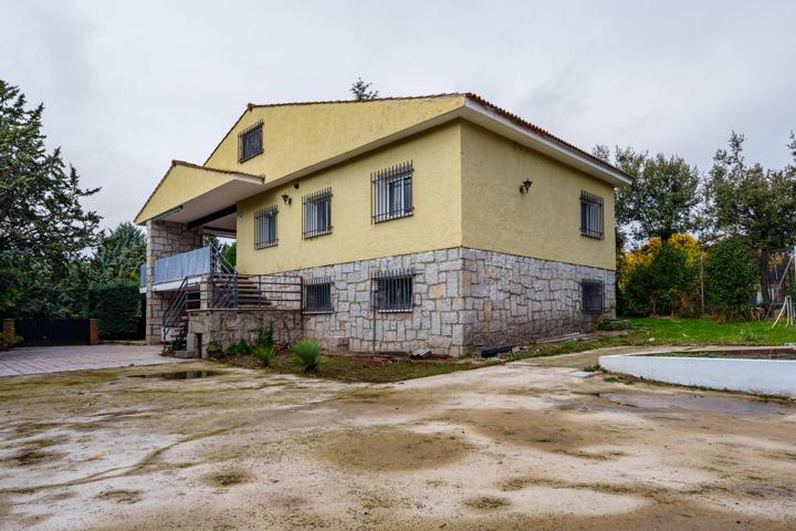 Fabulosa casa independiente en la Urbanización Montecalderón, El Casar, Guadalajara photo 0