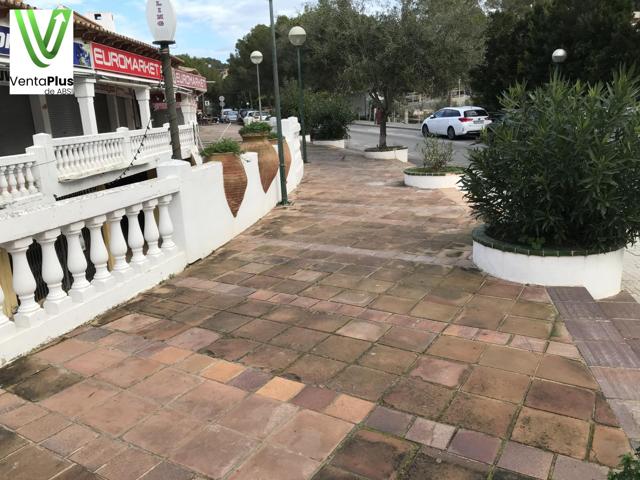 VENTA DE LOCAL COMERCIAL EN COSTA DE LA CALMA photo 0