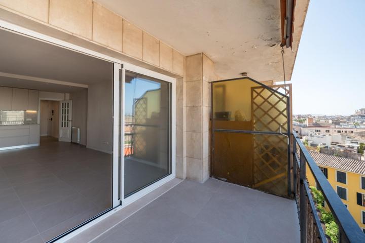 Píso céntrico con vistas al mar photo 0