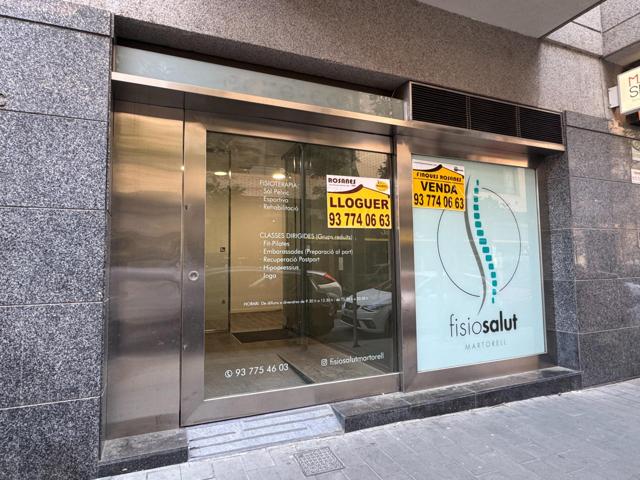 LOCAL COMERCIAL DE 280 m2 EN EL PLA DE MARTORELL photo 0