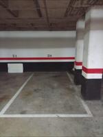¿Buscas plaza de párquing? esta puede ser la tuya photo 0
