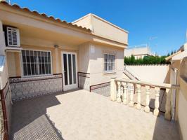 CHALET EN URB. LOS ALTOS EN TORREVIEJA photo 0