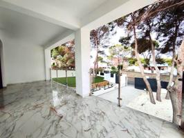 VILLA DE LUJO EN URB. LOS BALCONES - TORREVIEJA photo 0