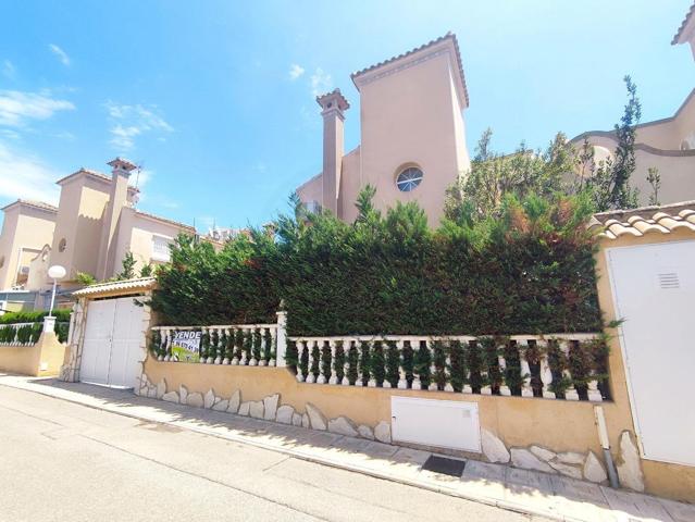 CHALET PAREADO EN PLAYA FLAMENCA photo 0