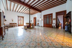 Piso dúplex en pleno centro de Porreres photo 0