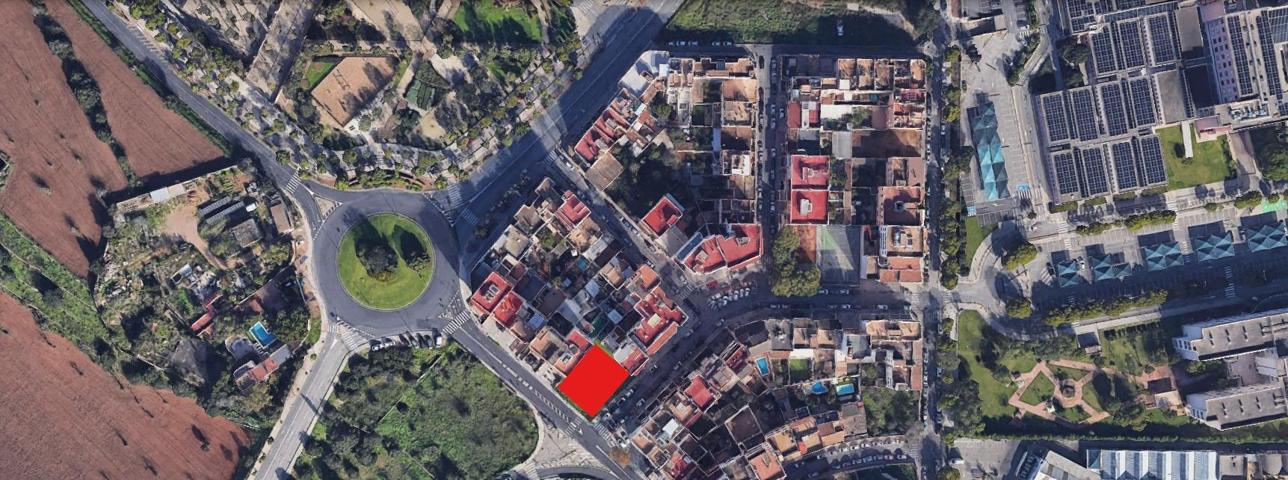 Solar con Licencia para 10 Apartamentos + 3 Locales + Parking photo 0